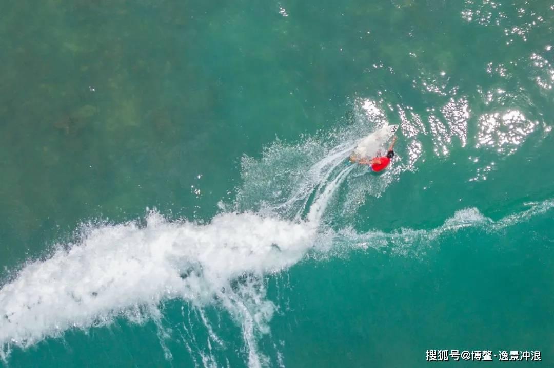 31岁杨紫扮嫩演“高中生”,咋咋乎乎脸太僵,2024辣眼一部