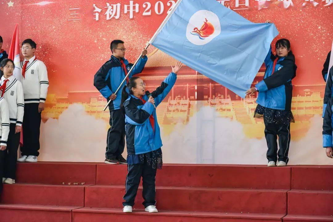 时尚POLO衫